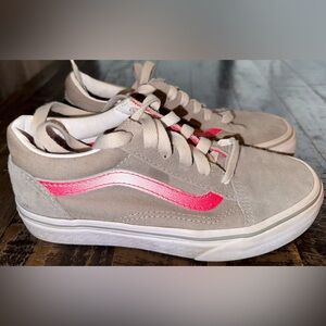 Girl’s Old Skool Vans